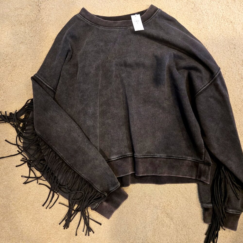 Gap NWT Fringe Sleeve Sweater Sweatshirt M